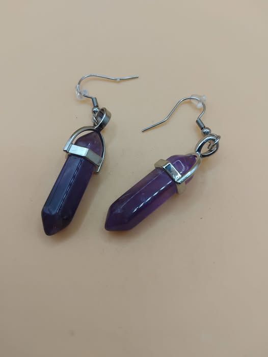 (E2) Pair of High Fashion Natural Stone Hexagonal Column Long Earrings