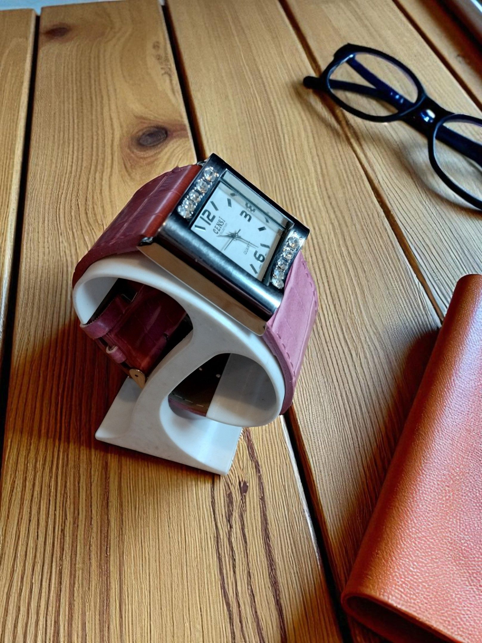 (LW190) Censi Ladies thick leather strap boxed wrist watch