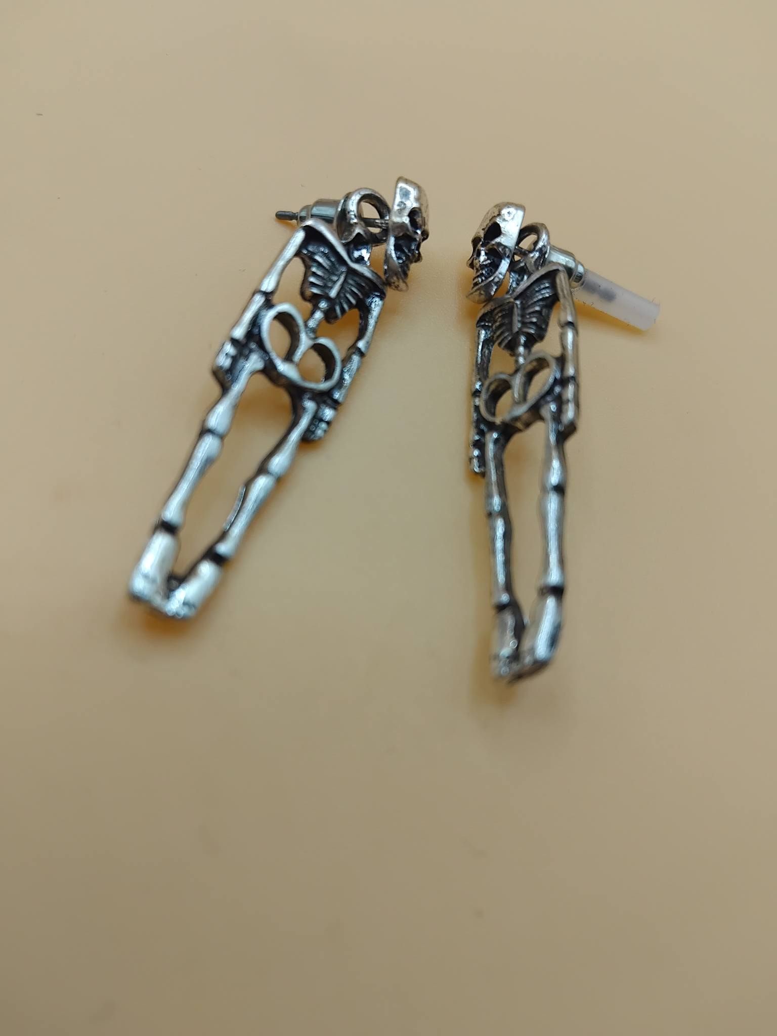 (E5) Pair of Goth style skeleton Earrings