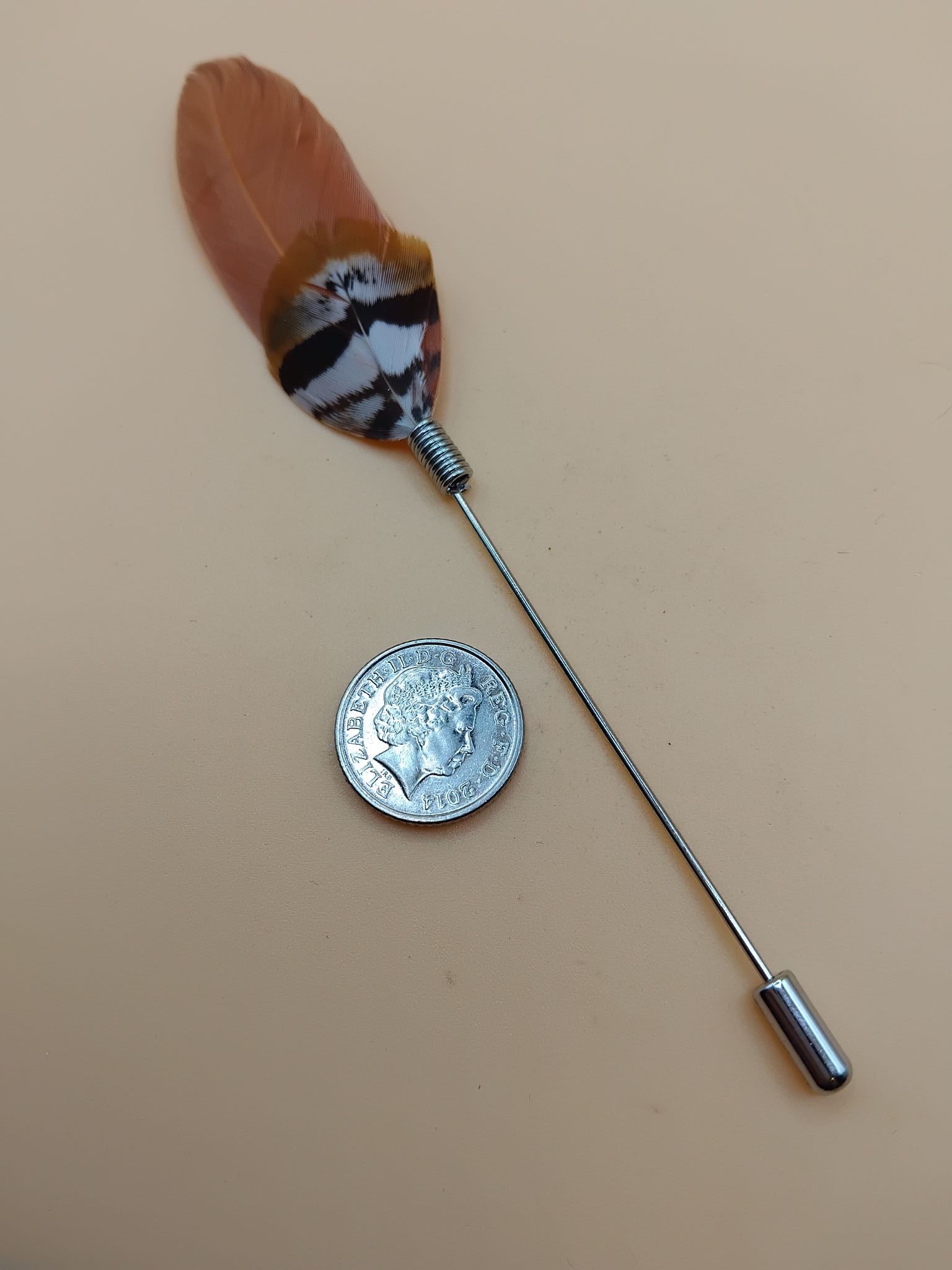 (LP9) Feather design 2 lapel / hat pin