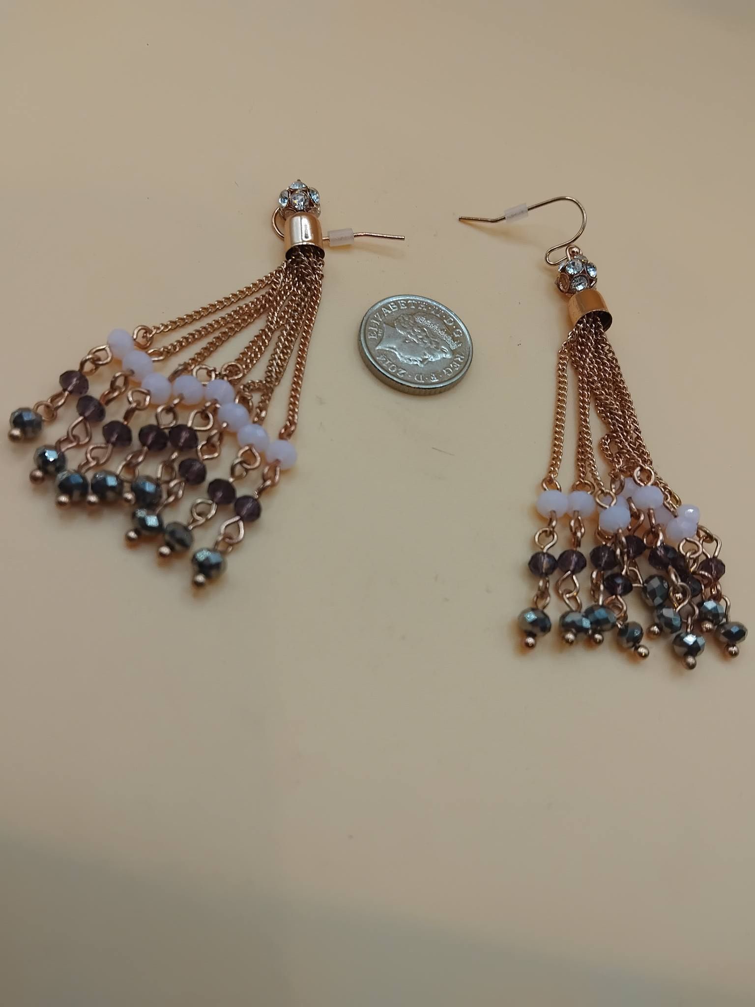 (BE8) Jon Richards pair of earrings