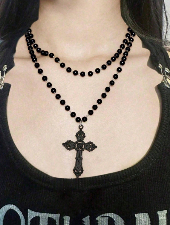 (N85) Goth / Punk Unisex crucifix necklace