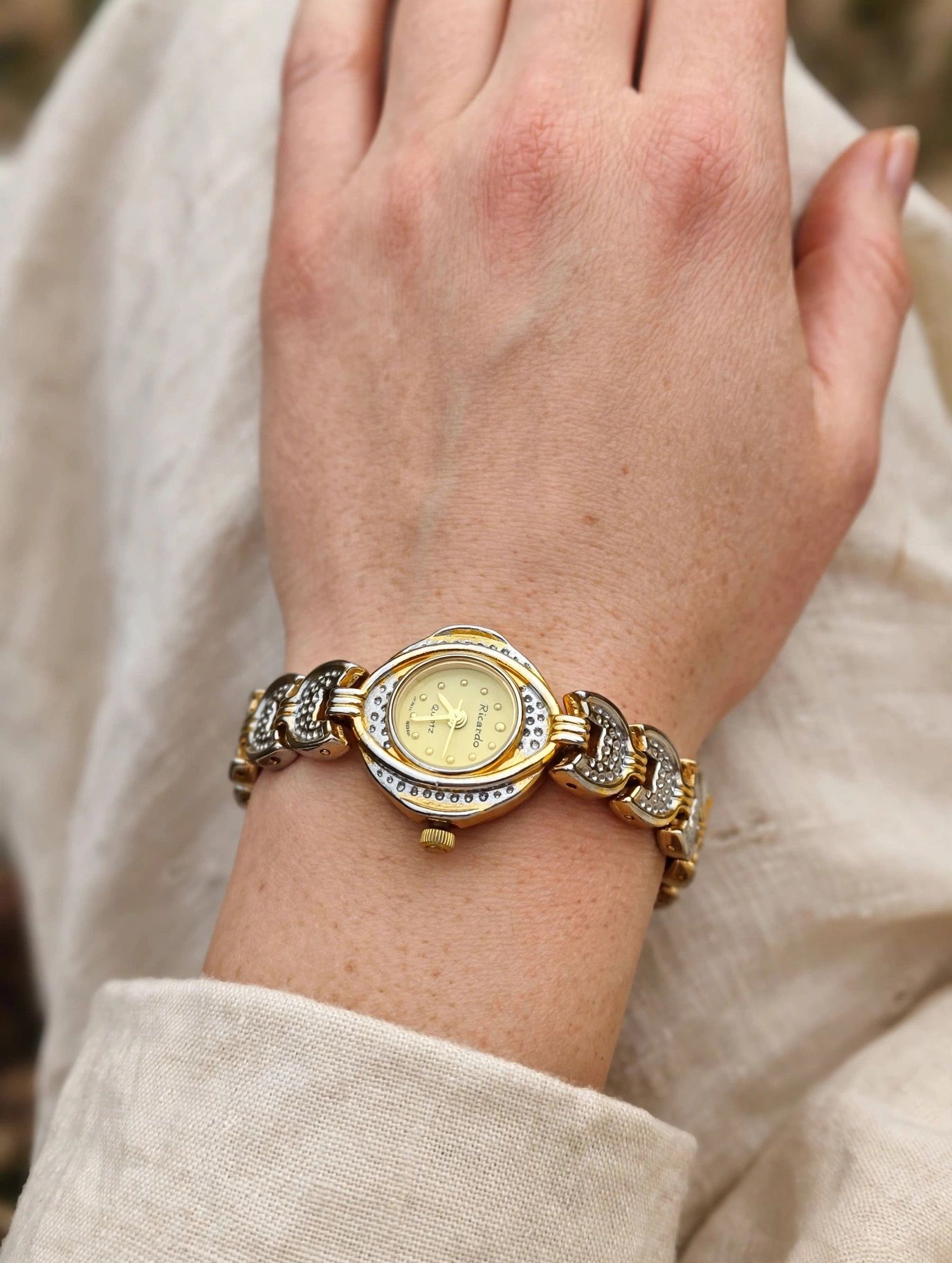 (LW145) Ricardo ladies evening dress watch