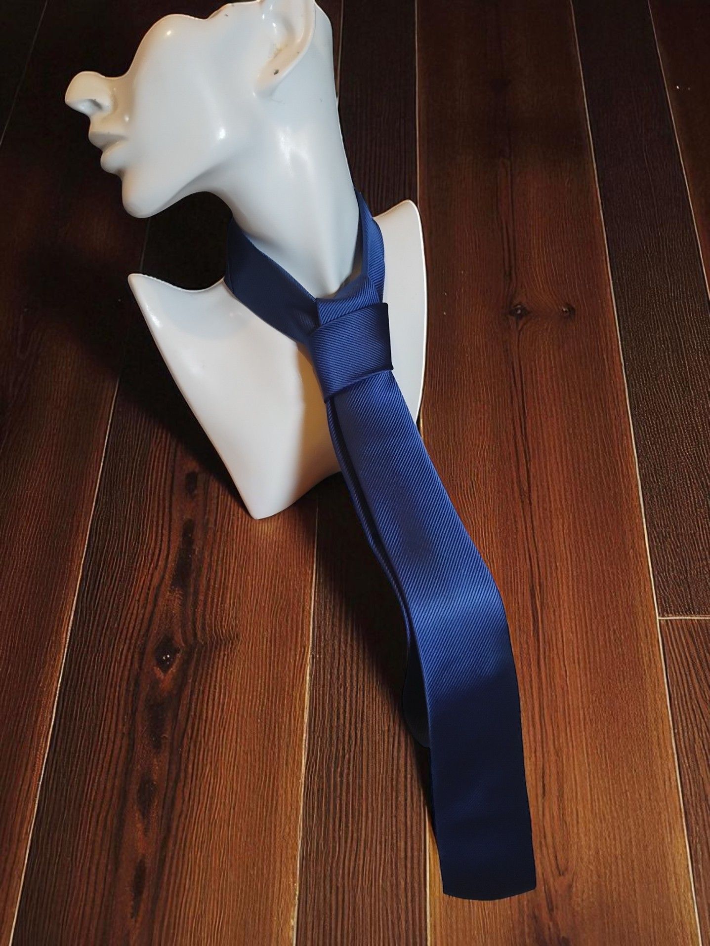 (T2) Unisex Polyester plain coloured tie