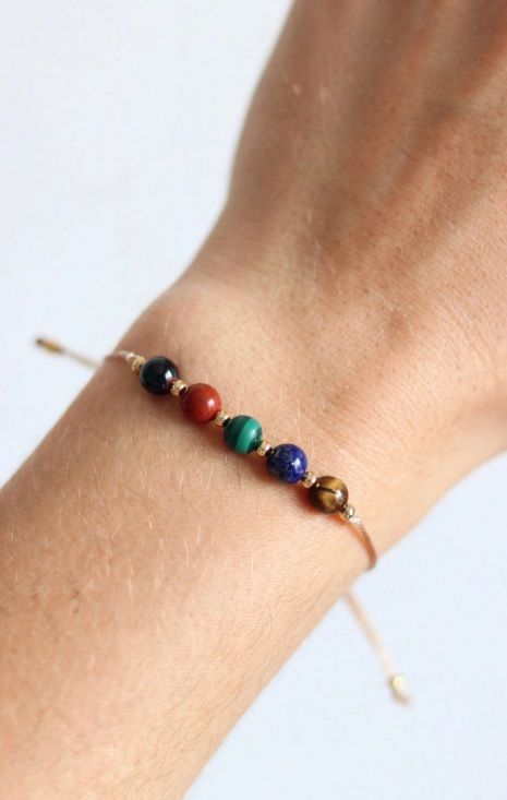 (B3) Precious stone bracelets