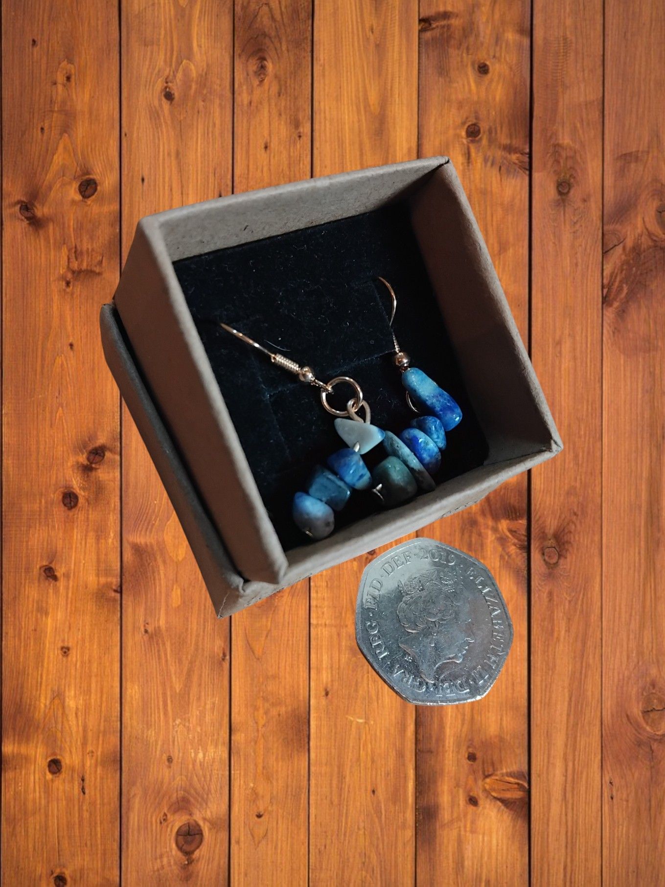 (E84) Precious stone boxed earrings