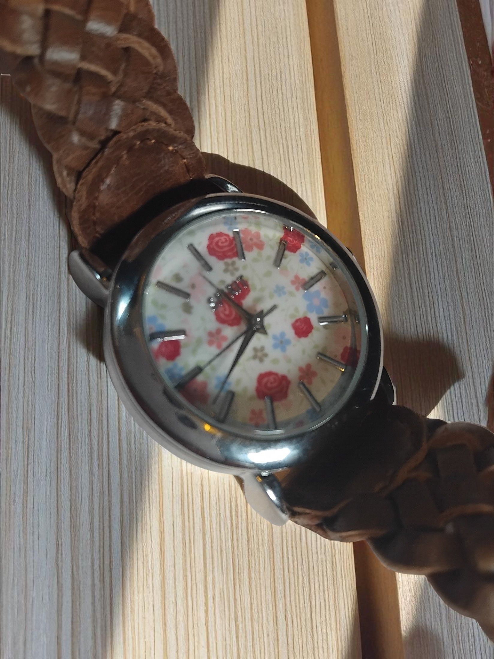 (BW-62) Ladies or teenager Spirit watch