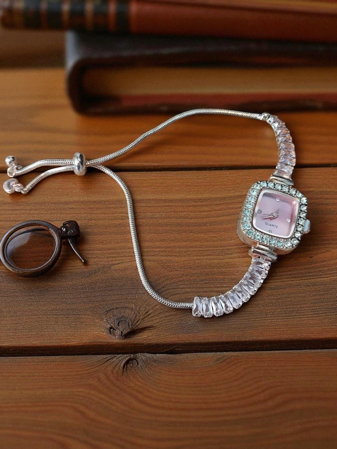 (LW10) Ladies teenager drawstring strap watch boxed