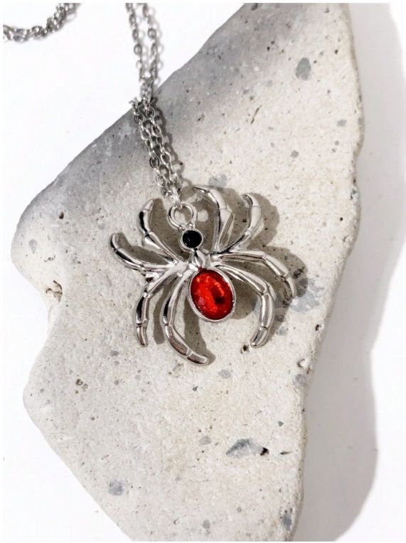 (N23) Small spider pendant necklace