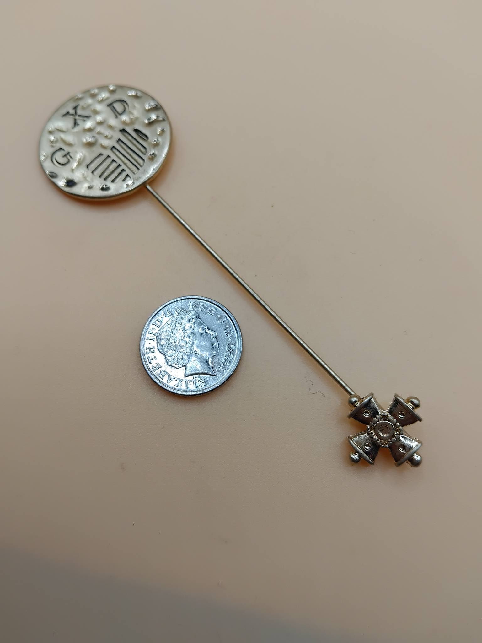 (LP22) GXD lapel / hat pin