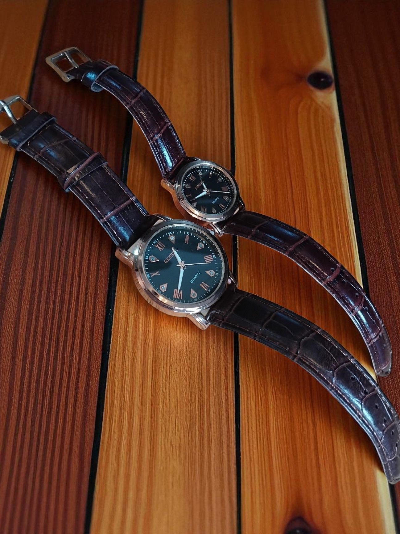 (MW70) Gents/Ladies Geneva matching pair of watches