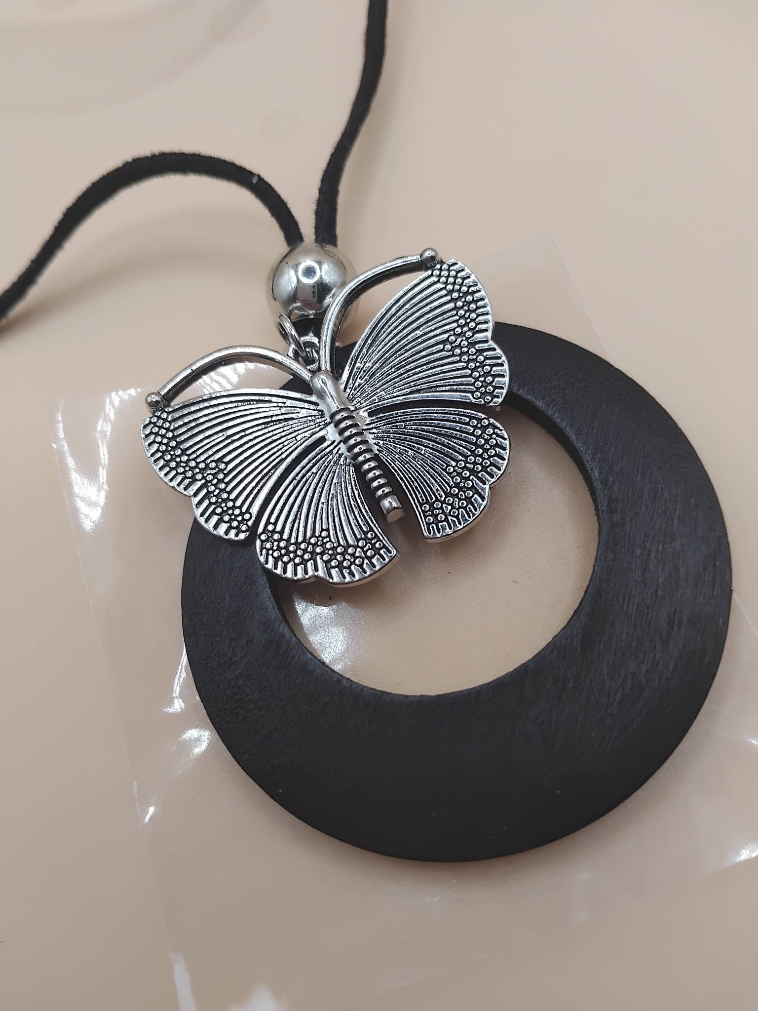 (N605) Bohemian style pendant necklace