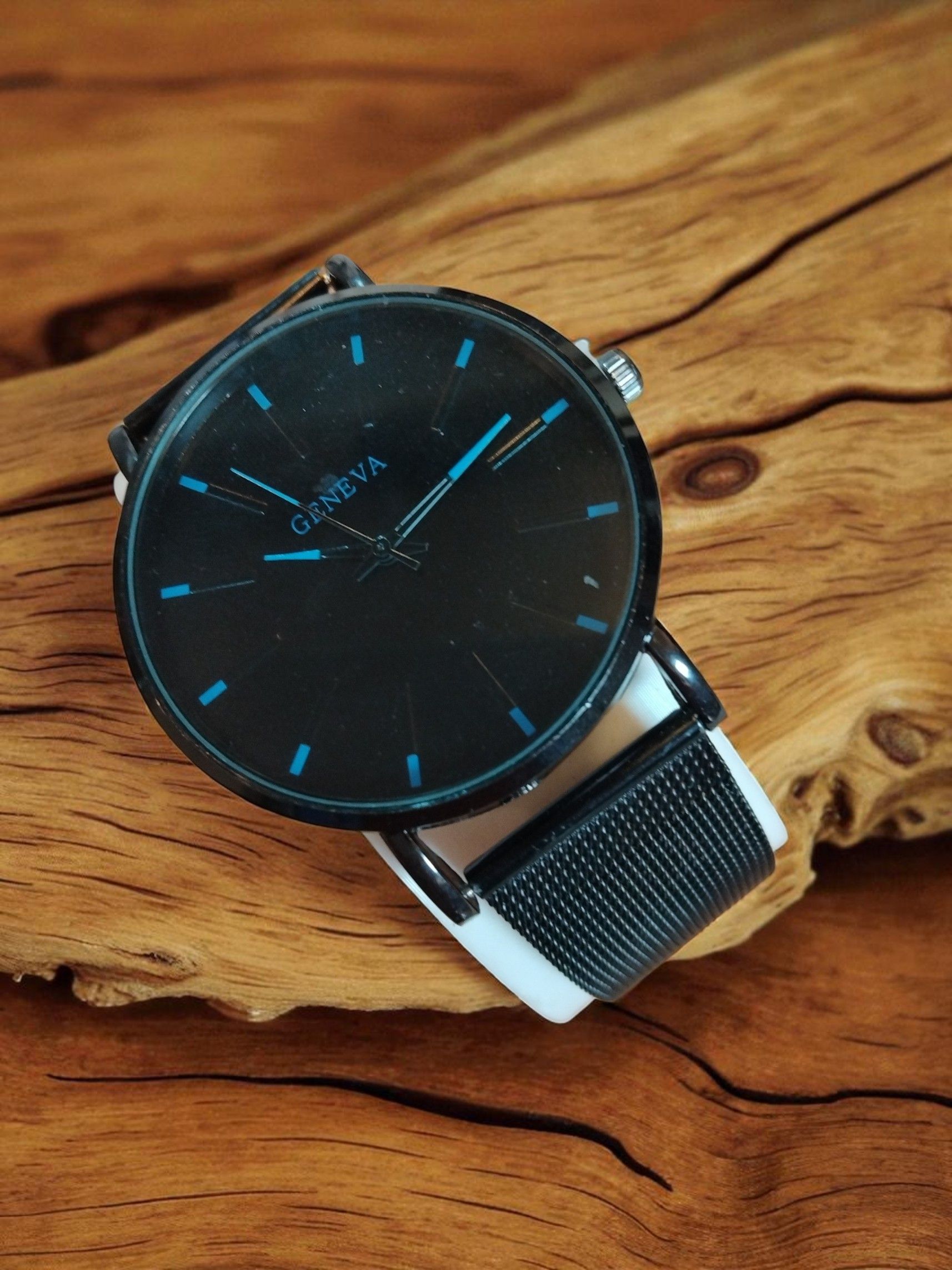 (BW22) Geneva Stainless steel ribbed strap watch
