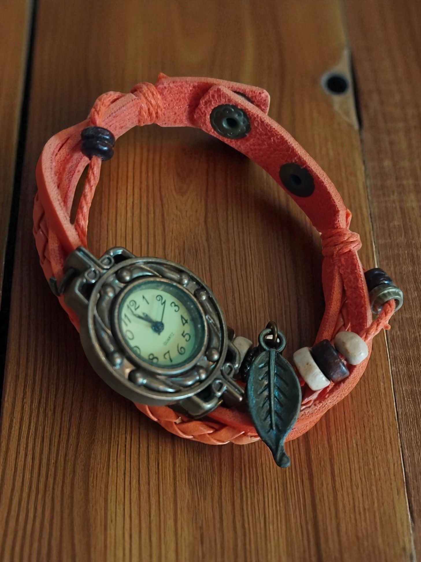 (BW42) Kahuna leather strap teenager watch