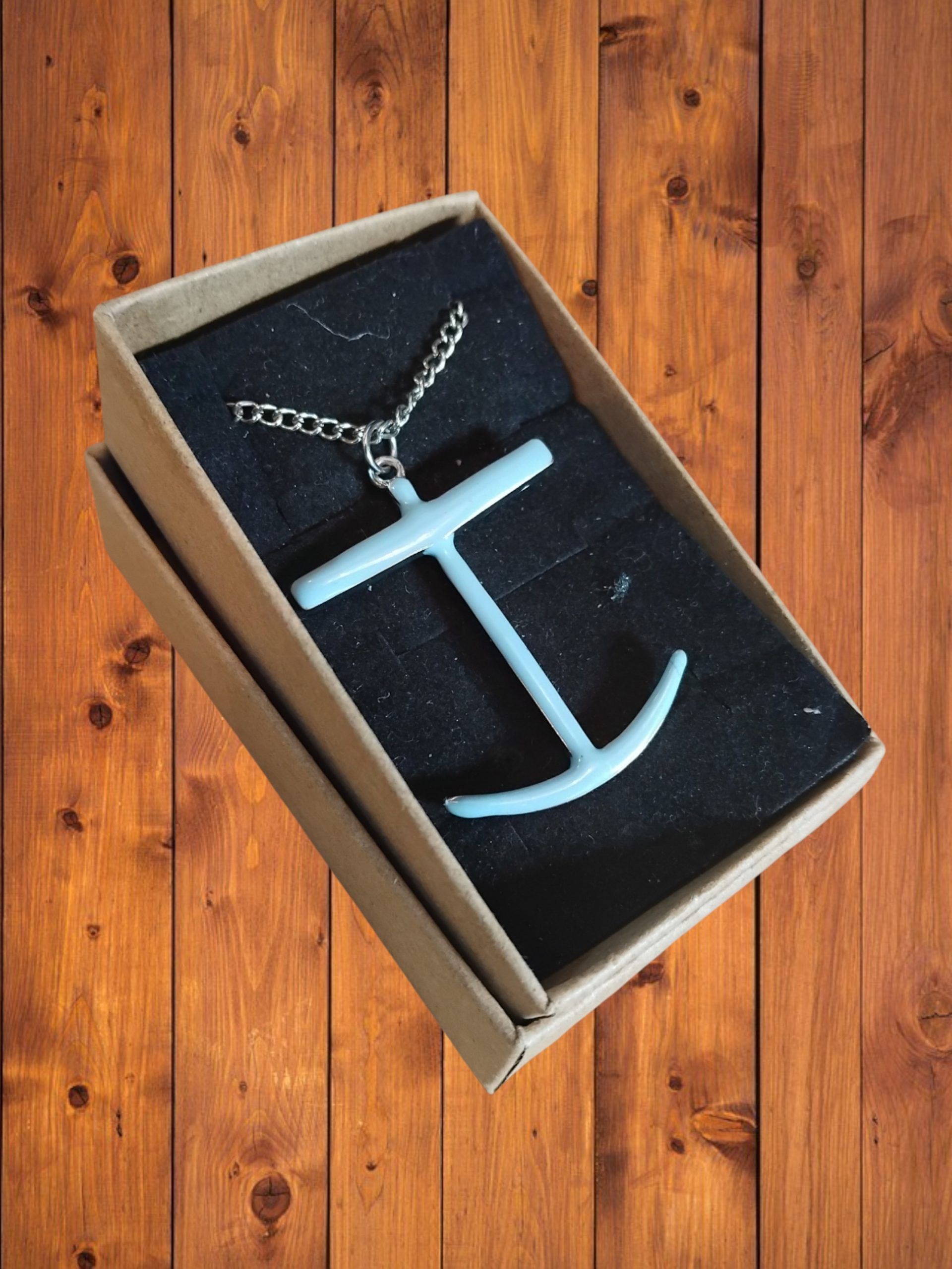 (B-N-12/2) Blue anchor necklace