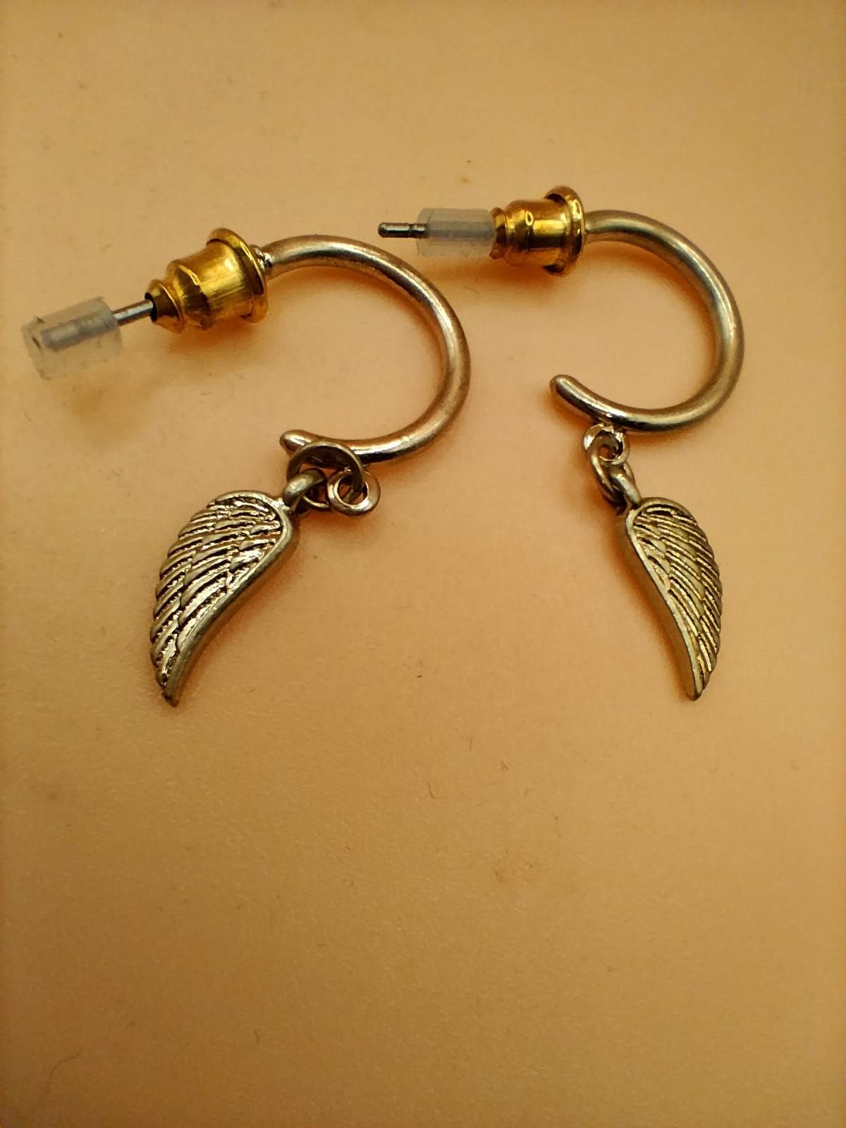 (BE38) Pair of Topman Studs/Earrings Bargain !