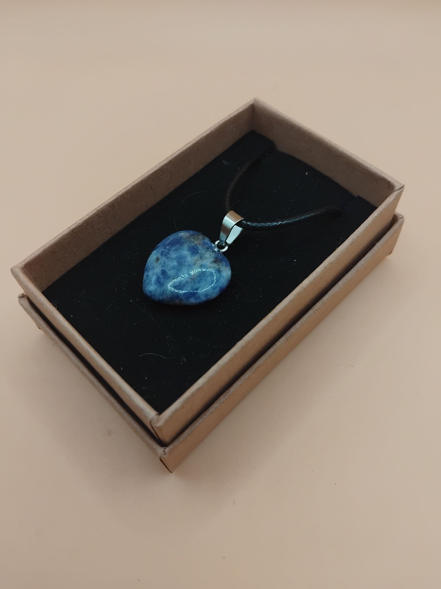 (N8) Heart shape pendant precious stone necklace