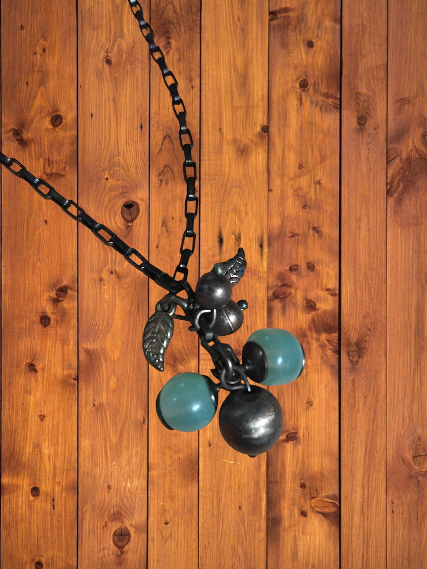 (BN20) FCUK Brand new boxed necklace