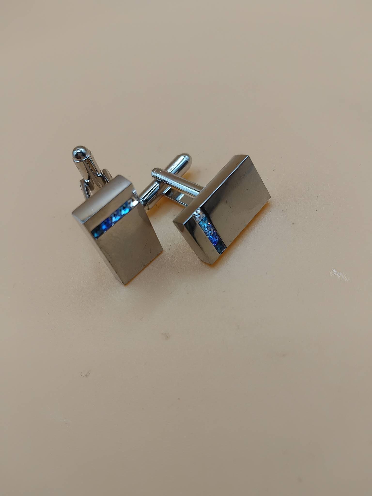 (Cf14) Pair of strip gemstone quality cufflinks
