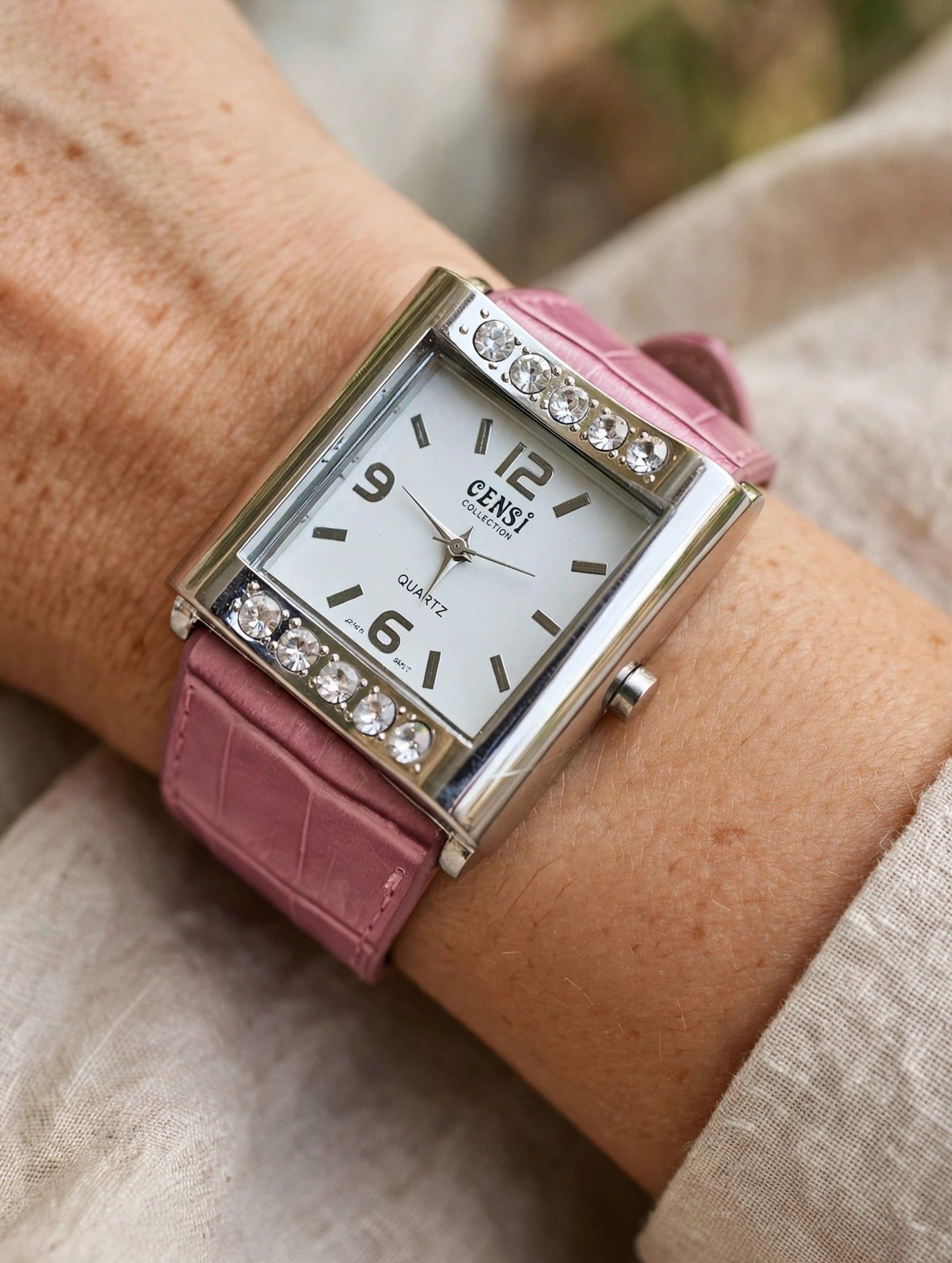 (LW190) Censi Ladies thick leather strap boxed wrist watch