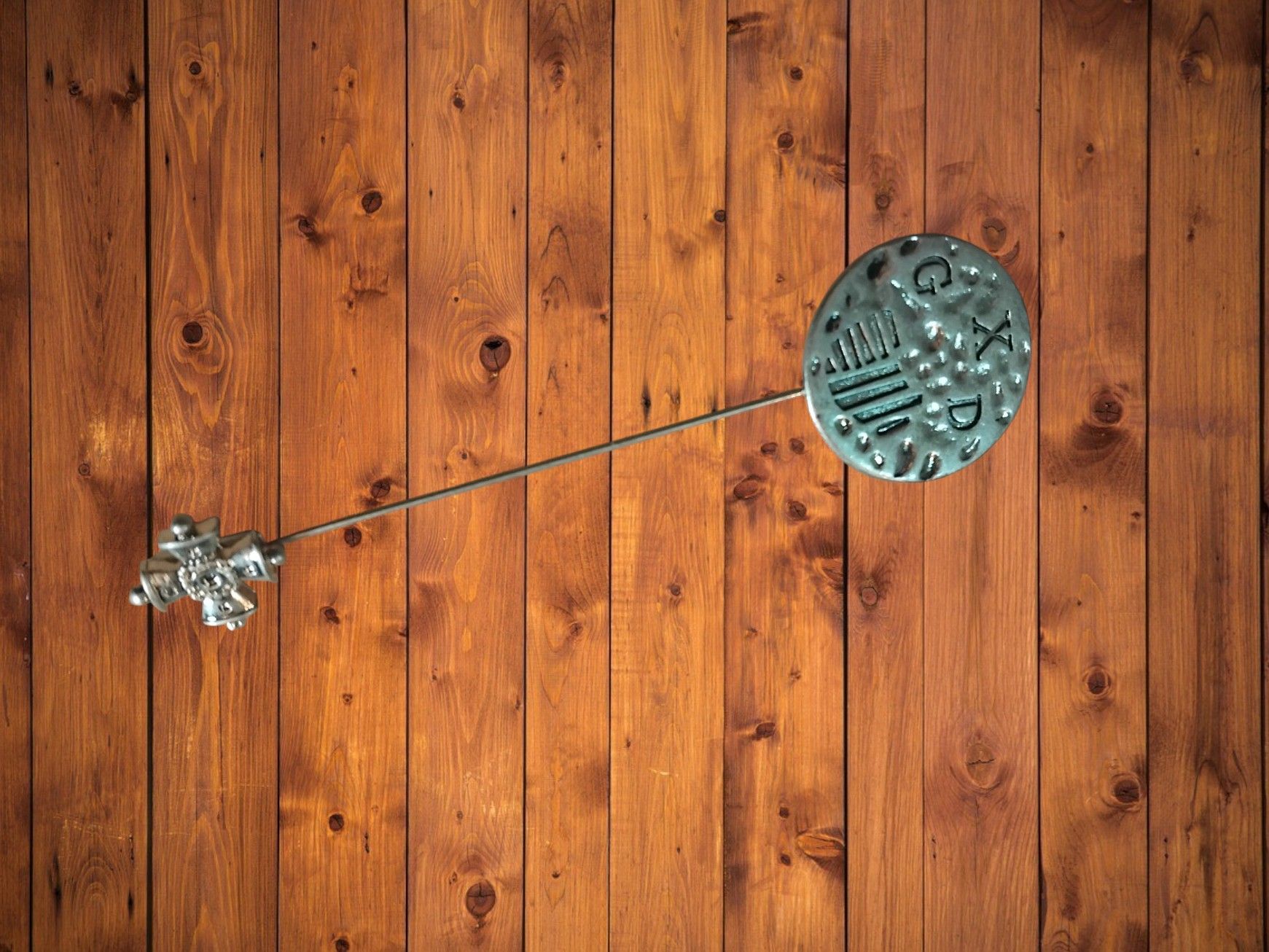 (LP22) GXD lapel / hat pin