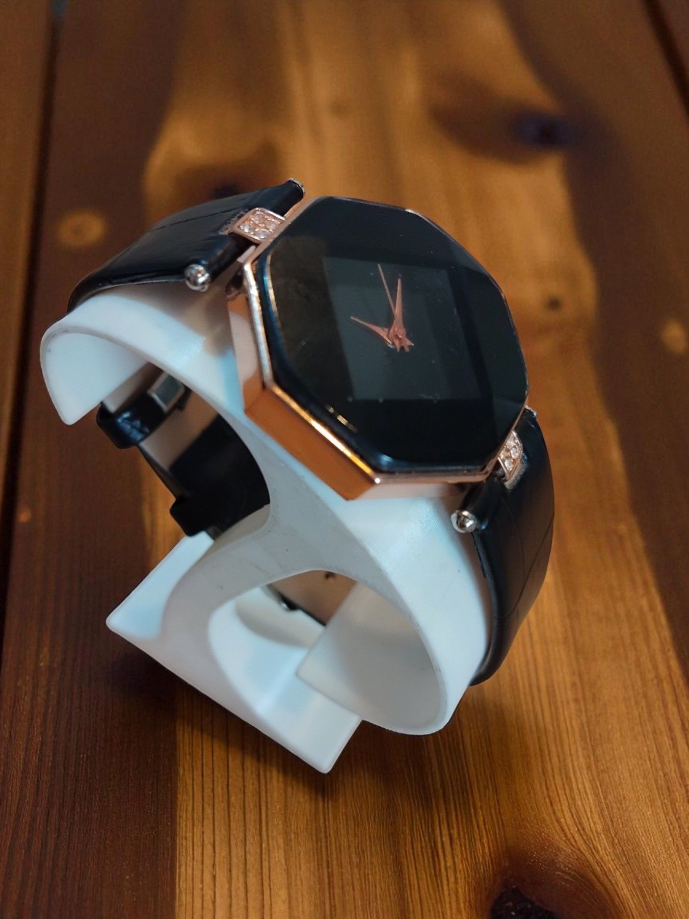 (BW2) Unisex black patterned leather watch with rhinestone