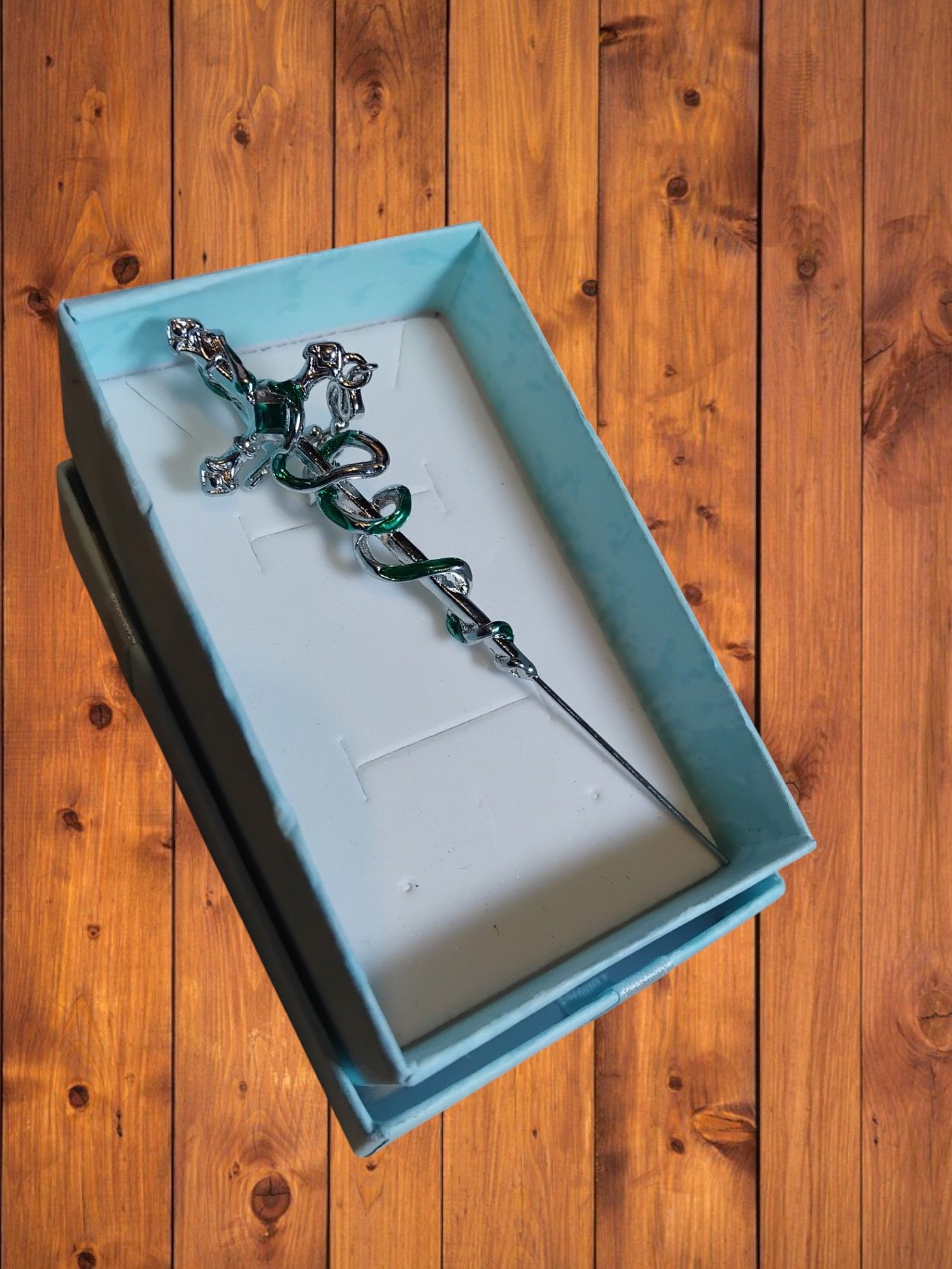 (E80) Ladies Single Goth punk style over ear earring