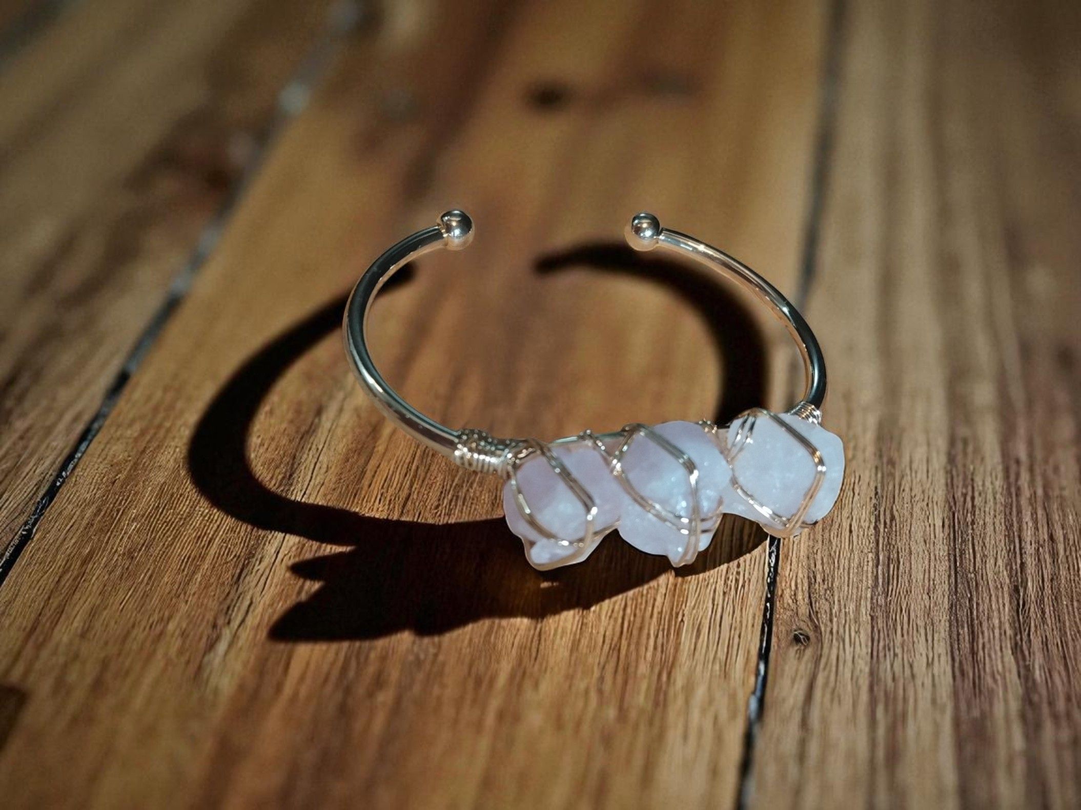 (B2) Precious stone bangle style bracelet
