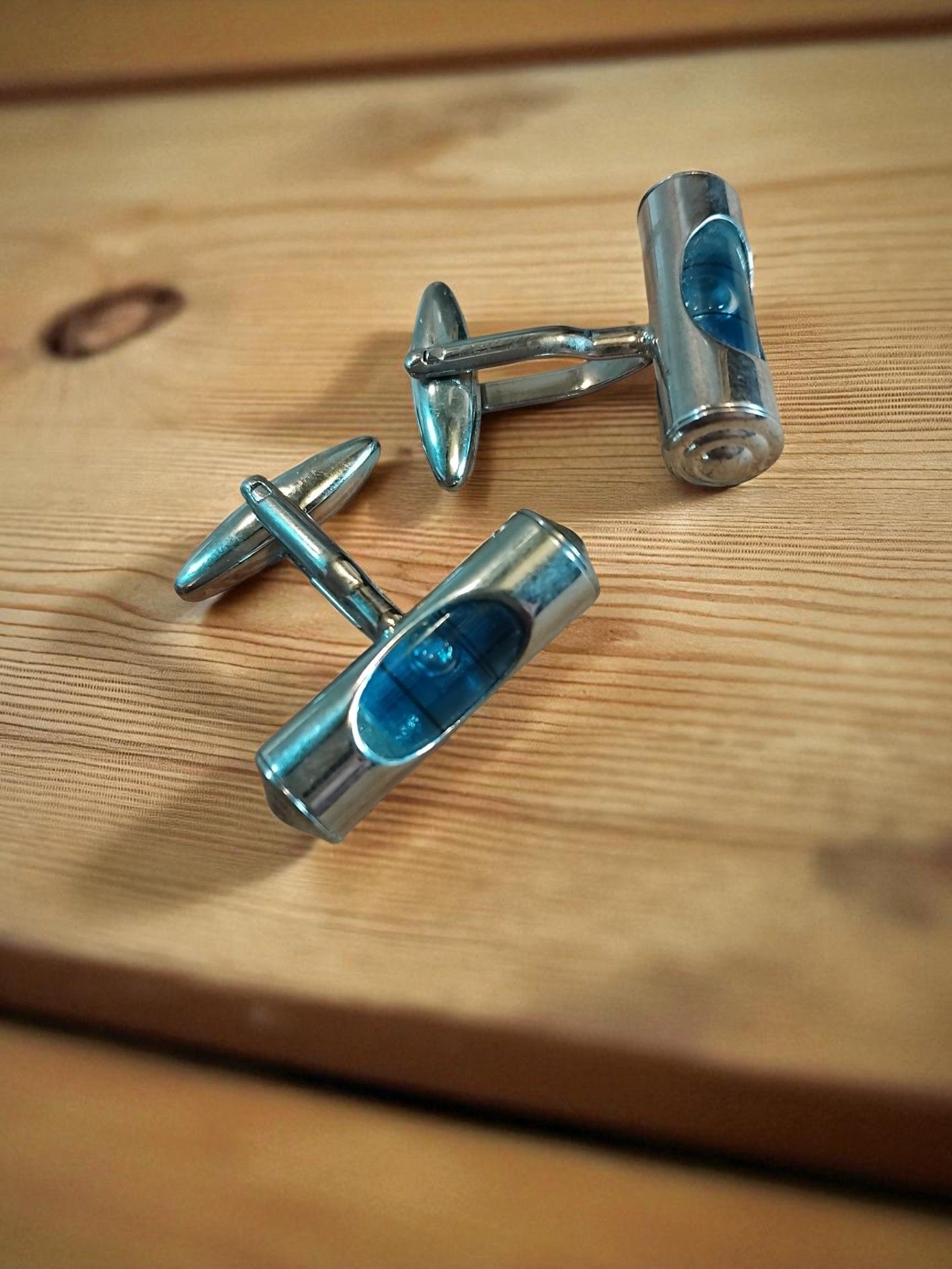 (Cf4) pair of blue liquid spirit level cufflinks