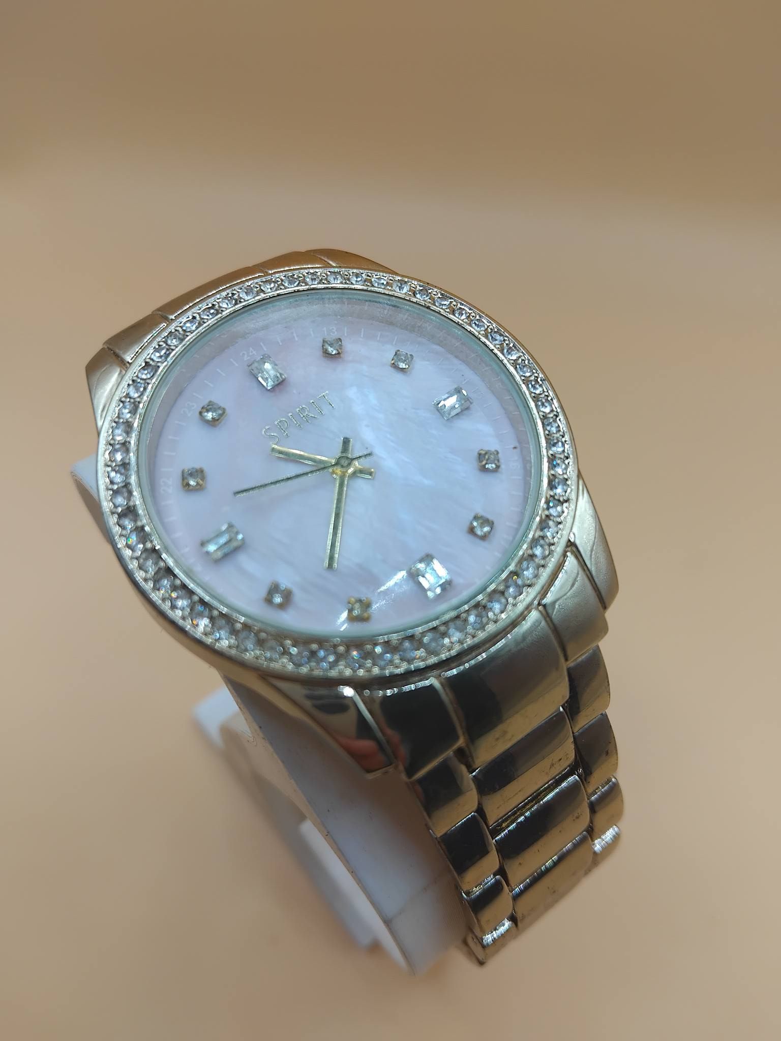 (LW124) Spirit ladies / gents stainless steel watch with rhinestones