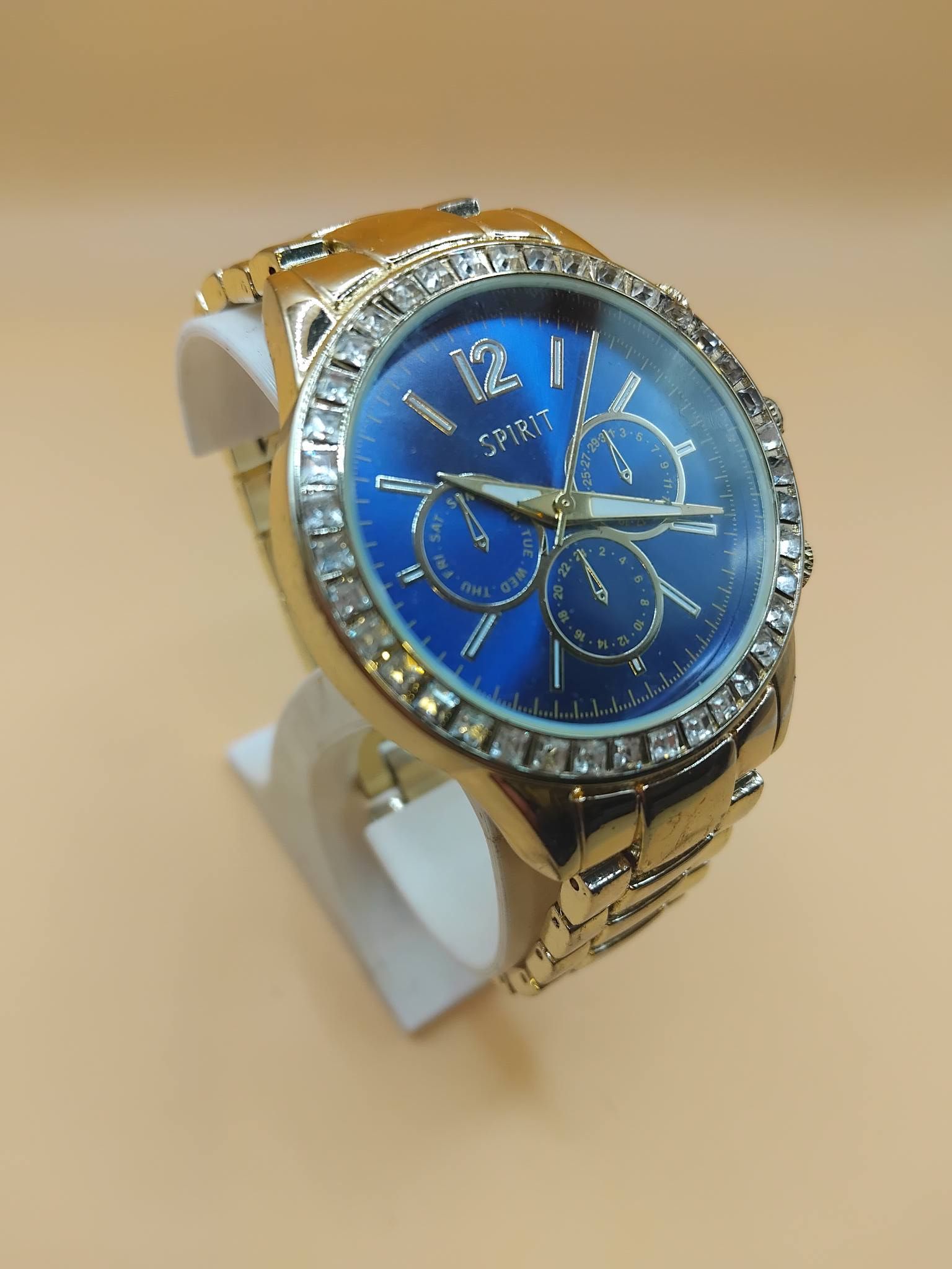 MW140  Spirit Bling stainless steel watch