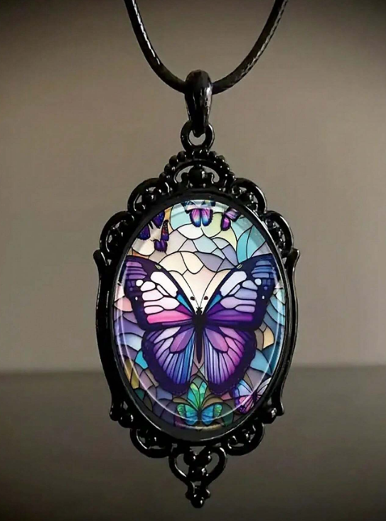 (N62) Butterfly pendant necklace