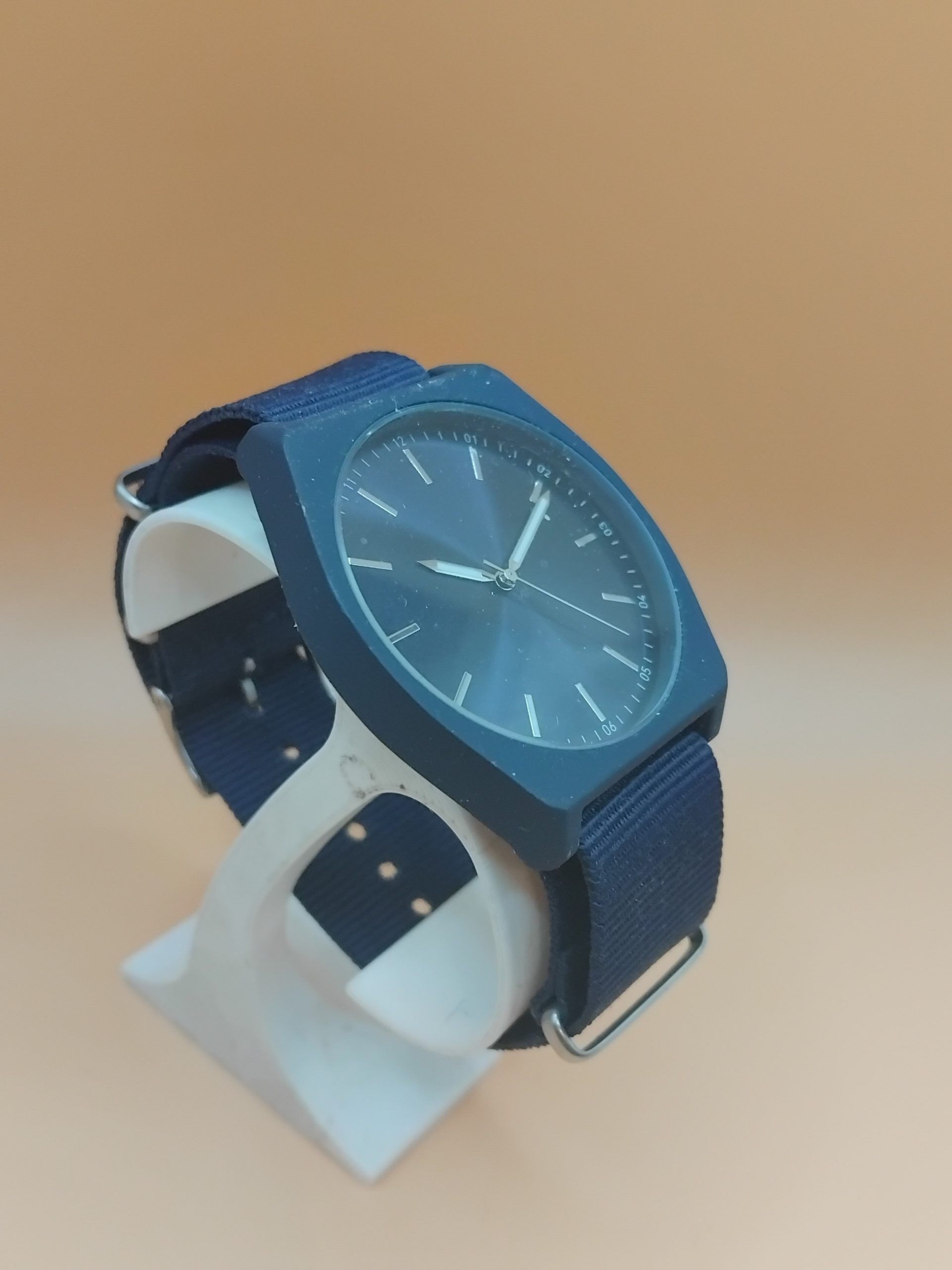 (MW21) Topman Nylon fabric strap wrist watch