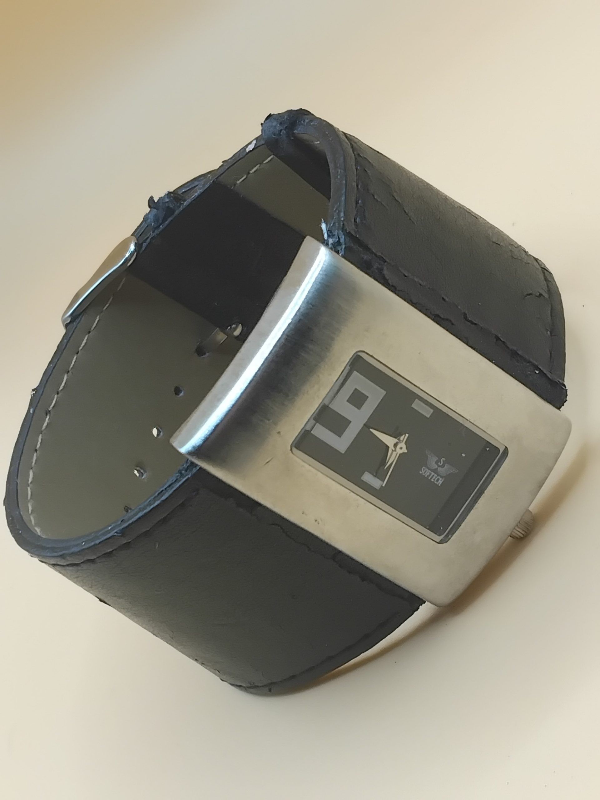 (LW76) Softech of London wide black leather strap watch