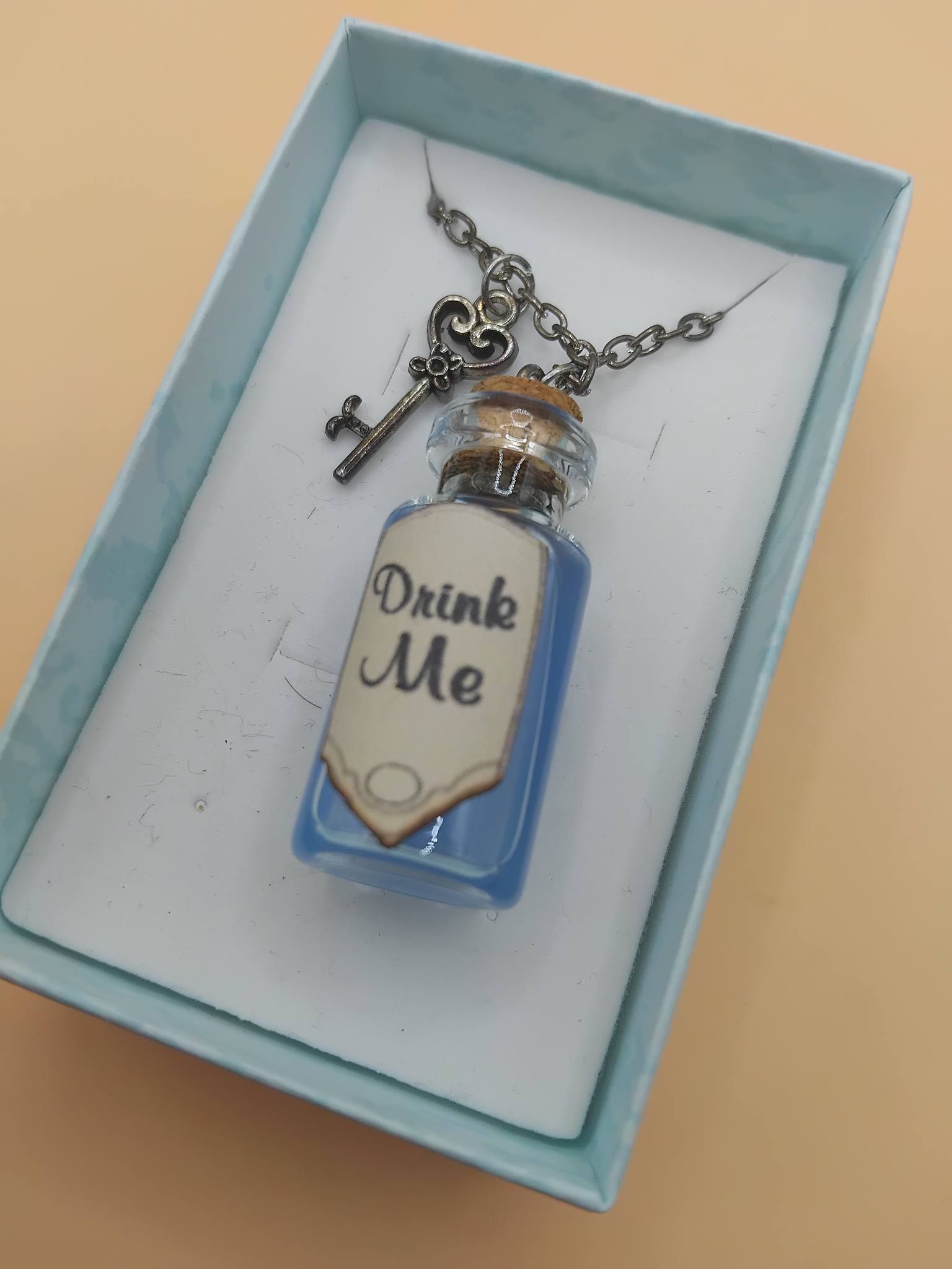 (N21) Goth style Drink me adult / teenager necklace