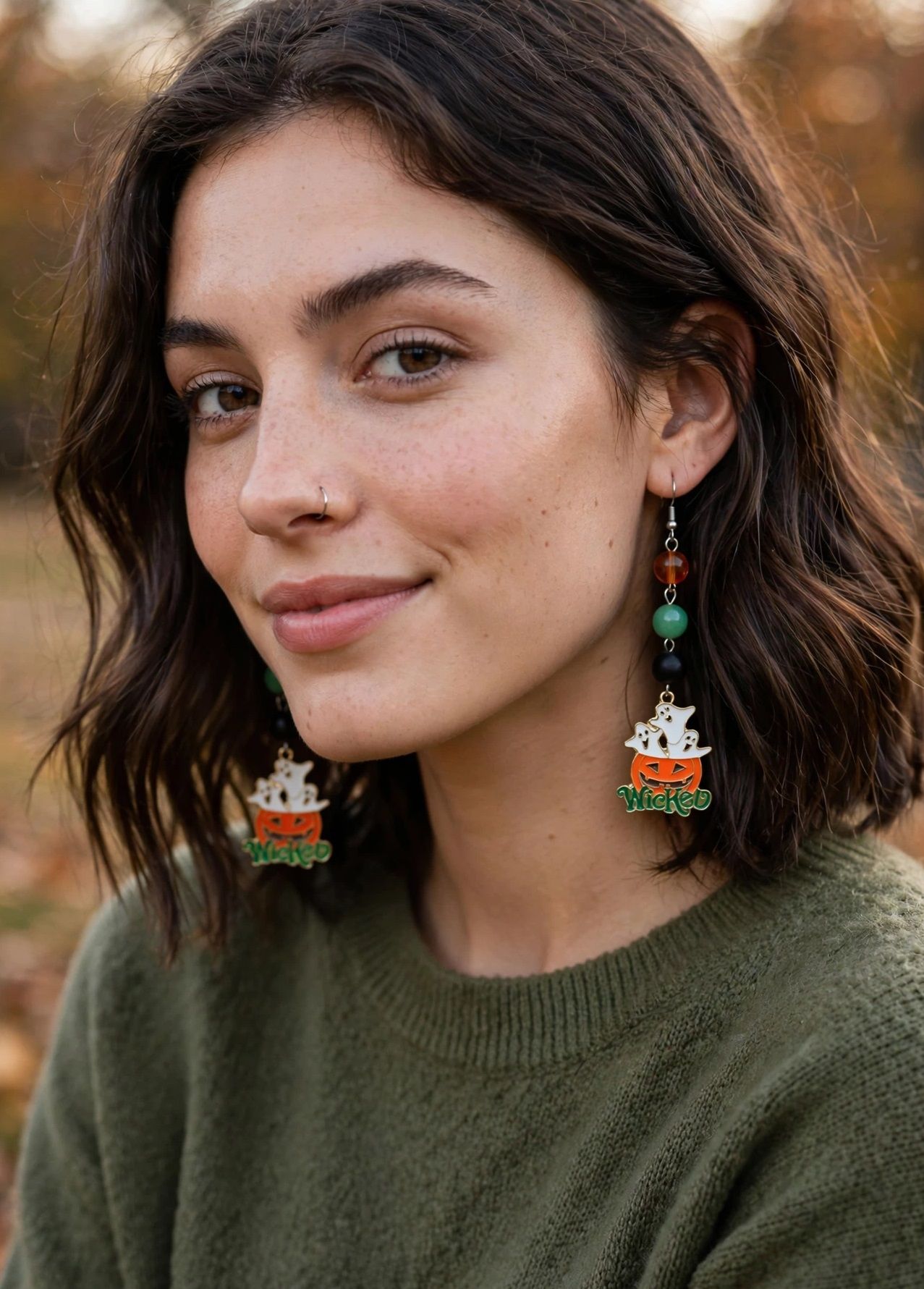 (E48) Pair of Wicked Halloween earrings