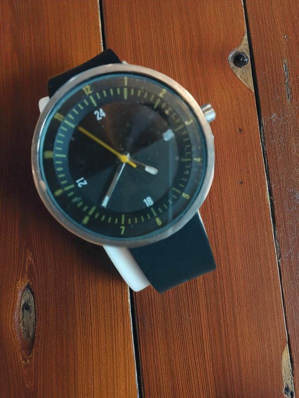 (MW15) Topman boxed black heavy duty silicone strap watch - Image 3
