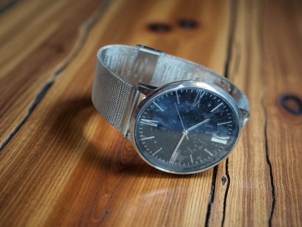 (MW16) Topman mesh stainless steel strap watch - Image 4