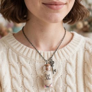 (N20) Goth style Eat me adult / teenager necklace