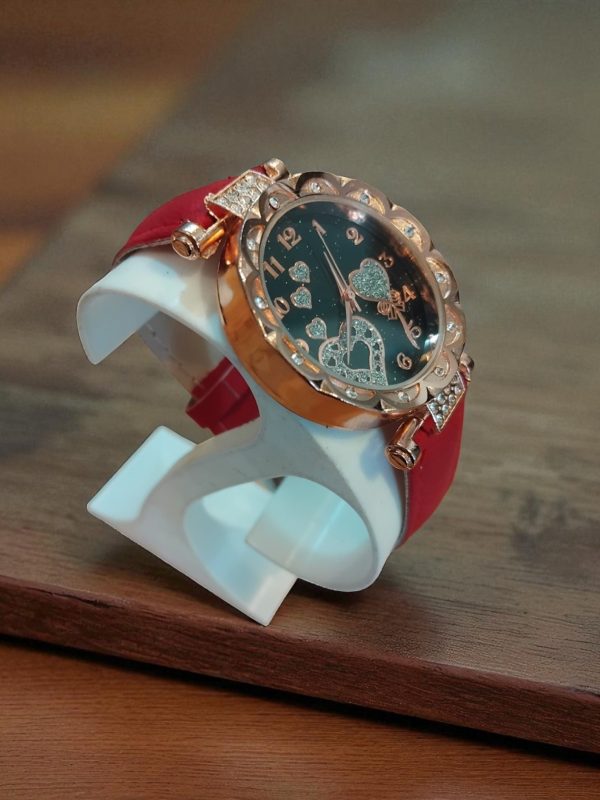 (LW22) Ladies / teenager semi bling leather strap watch - Image 5