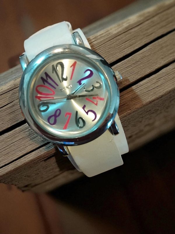 (LW35) Ladies / teenager Spirit dual banded boxed watch - Image 3
