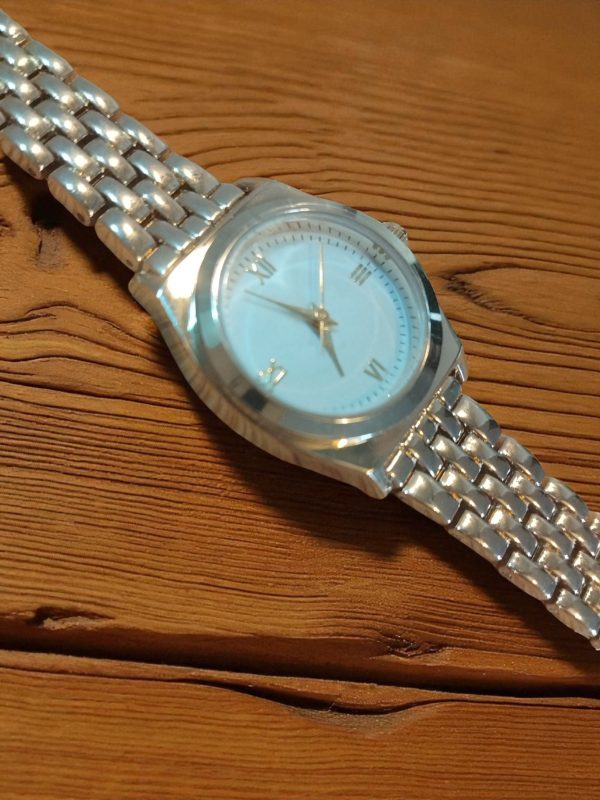 (LW45) Defined Ladies stainless steel strapped dress watch - Image 7