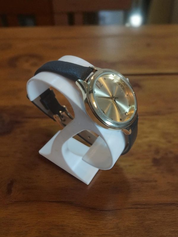 (LW60) Claire's ladies / teenager slim leather strap watch