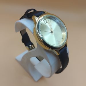 (LW60) Claire's ladies / teenager slim leather strap watch
