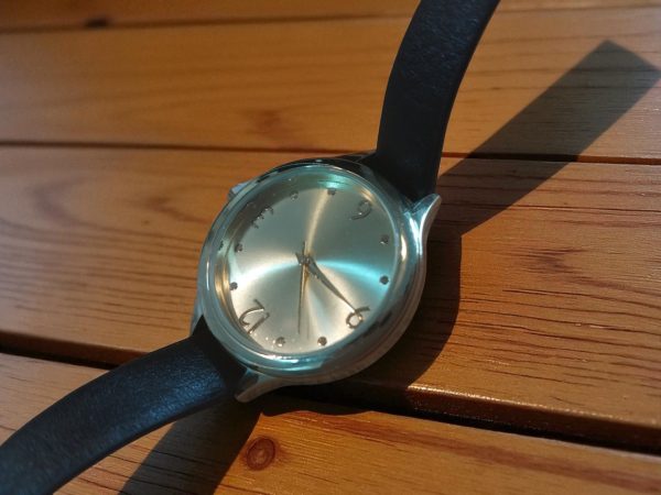 (LW60) Claire's ladies / teenager slim leather strap watch - Image 7