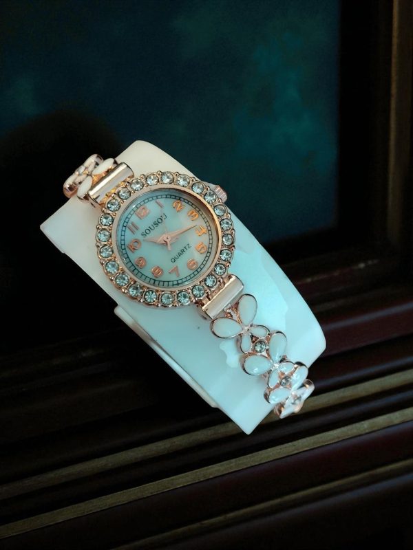 (LW7) Ladies teenager drawstring watch boxed - Image 4