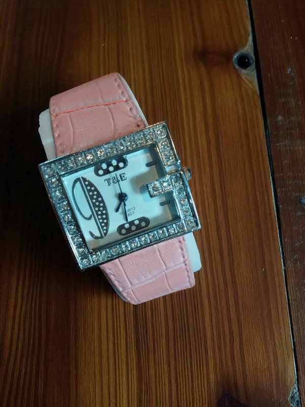 (LW42) T&E Ladies dress watch - Image 6