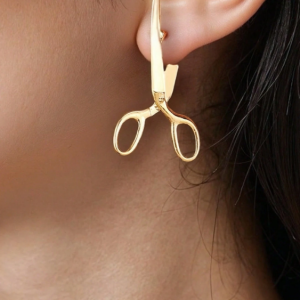 (E8) Gold or silver coloured scissor boxed Earrings