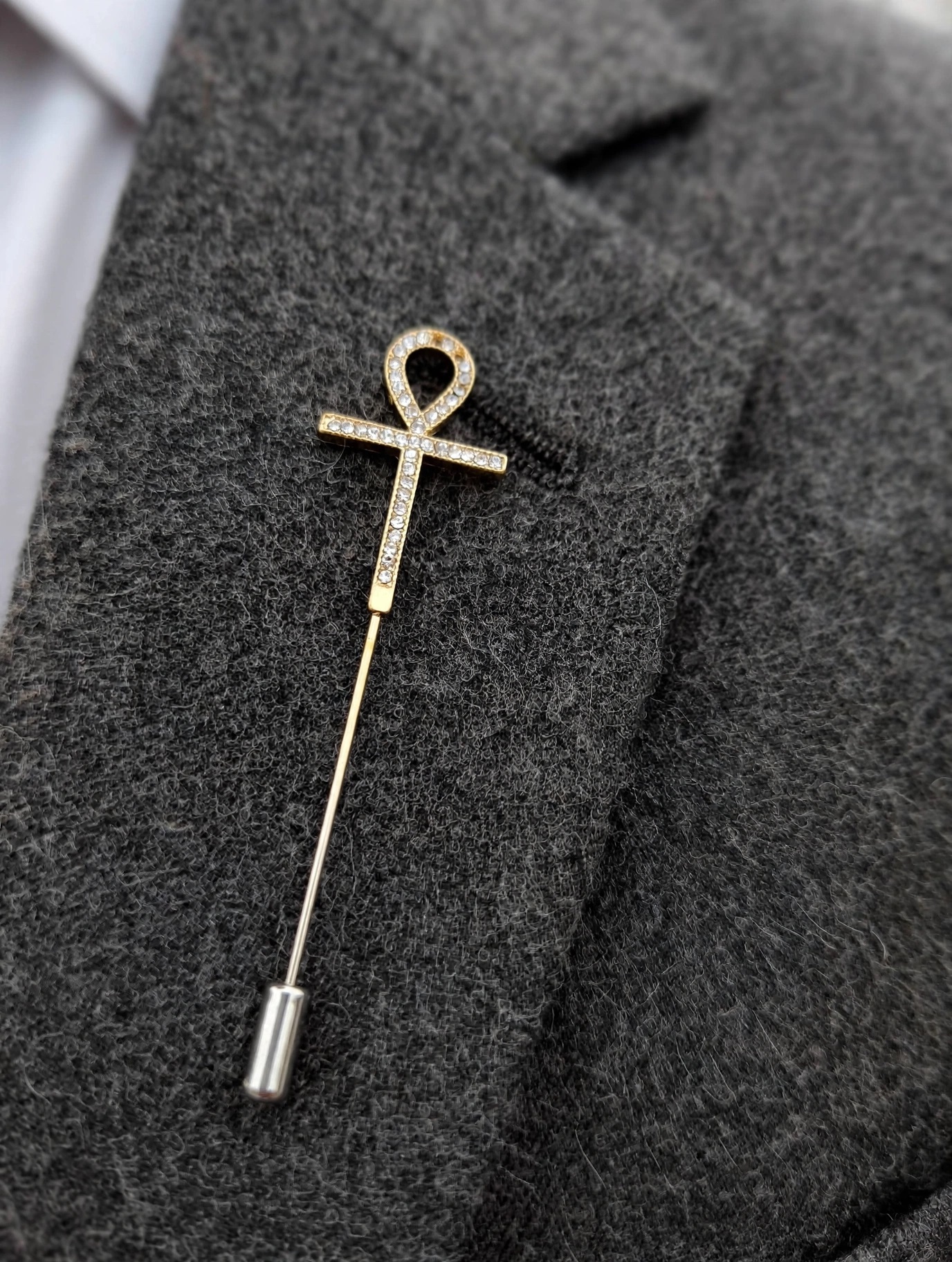 (LP1) Metal cross design lapel / hat pin