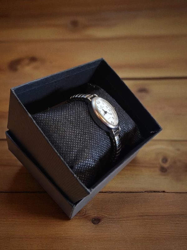 (LW116) Ladies Ricardo bangle style stainless steel watch - Image 2